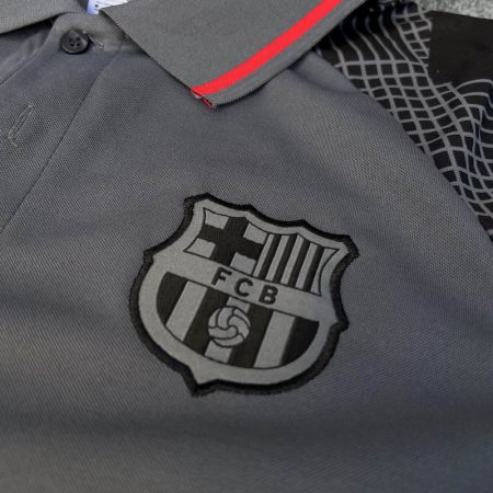 لوگوی دوختی ست پولوشرت و شلوار بارسلونا 2022-23