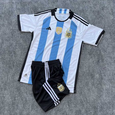 لباس اول آرژانتین 2022-23 (تیشرت شورت )