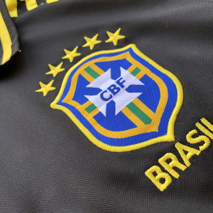 لوگوی دوختی پولوشرت تمرینی برزیل 2022 (مشکی)