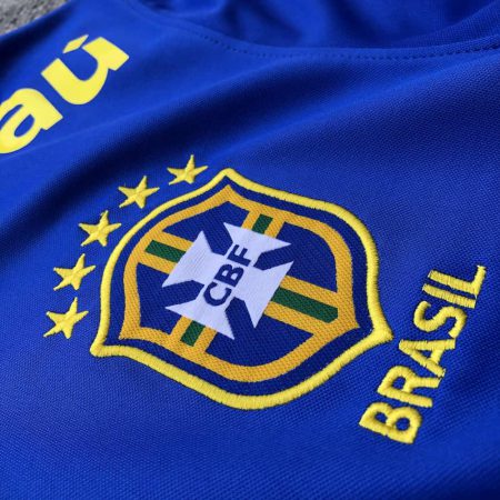 لوگوی دوختی پولوشرت تمرینی برزیل 2022 (آبی)