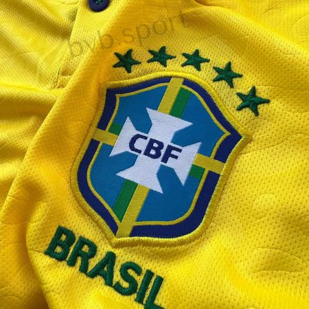 لوگوی تیشرت شورت اول برزیل 2022-23