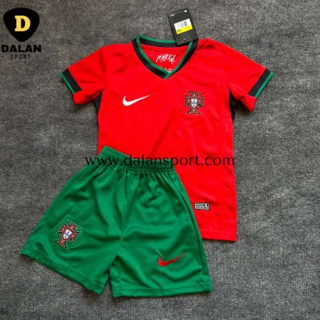 کیت اول بچگانه تیم ملی پرتغال 2024-25